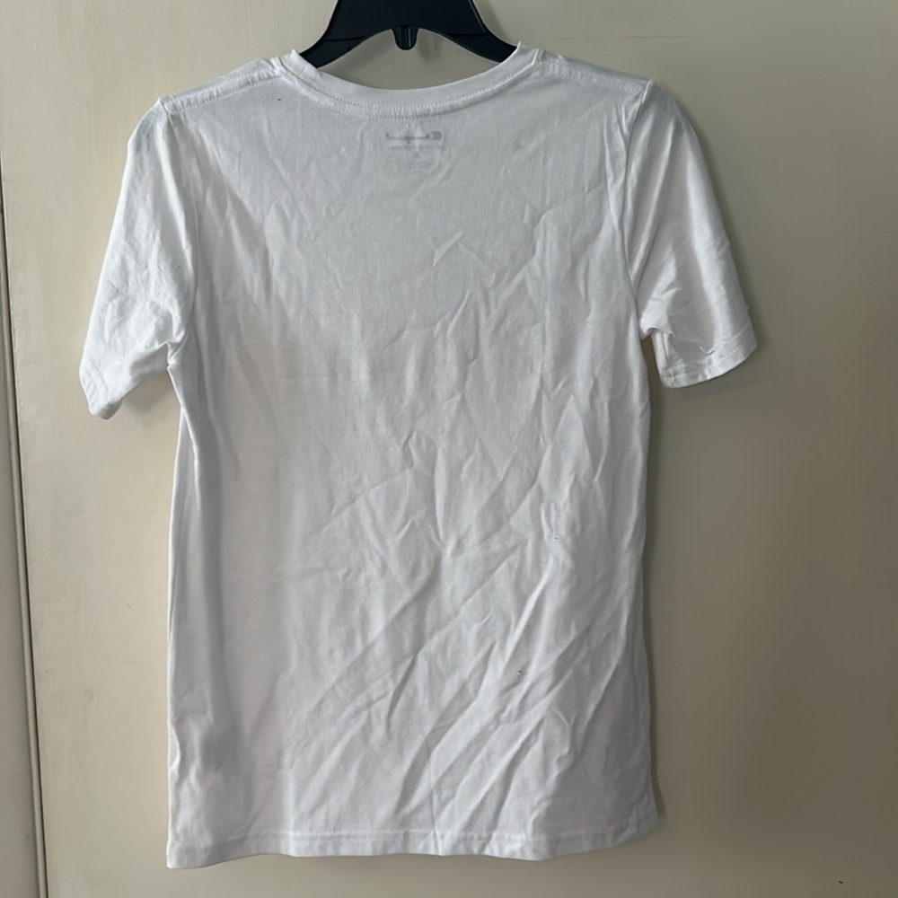 NWT white Champion tee with rainbow colors - Picture 4 of 4